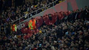 A rămas impresionat de fani și de echipă:** "Îmi pare rău că Primăria nu a făcut un stadion mai mare! Cele 55.000 de locuri nu sunt suficiente pentru suporterii Stelei"