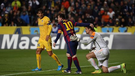 Din Liga 1, lângă Messi. FOTO | Un fost jucător în România a primit tricoul de joc al lui Leo chiar în seara în care catalanul a devenit cel mai prolific marcator din Ligă