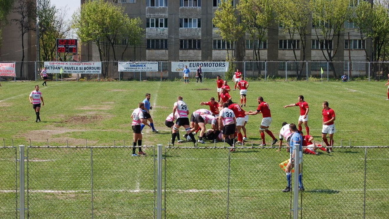 Baia Mare - „U" Cluj 66-7** Zimbrii băimăreni au defilat
