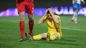 Victoria le dă aripi. Ianis Hagi, după al doilea meci consecutiv jucat pentru România: "Nu putem să fim altfel, doar jucăm la echipa națională" 