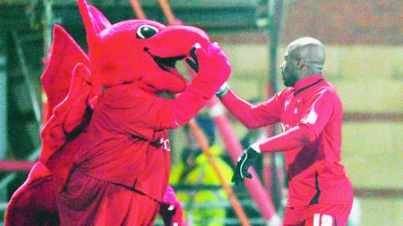 Cum să rezolvi criza financiară**: Gol de un milion de euro în FA Cup