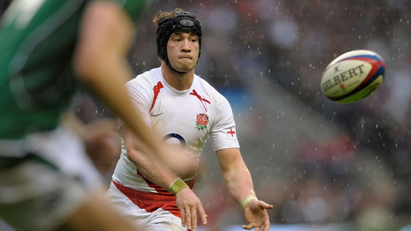 Internaționalul englez de rugby Danny Cipriani a ajuns la spital, după ce a fost lovit de un autobuz