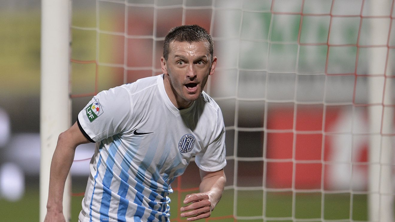 Golu50vic! Atacantul lui CSM Poli Iași, al doilea străin din istoria Ligii 1 care trece de 50 de goluri în campionat. Dublă cu o execuție "de pus în ramă" pentru fostul stelist