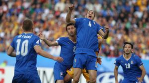 "UEFA trebuie să recunoască erorile de arbitraj"