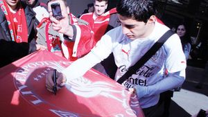 De la meci, direct în avion!** Suarez și Coates vor pleca spre Liverpool la o oră după încheierea meciului cu România