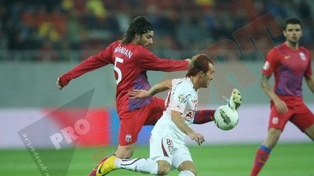 VIDEO L-a pus pe MM în genunchi și l-a dat pe Lăcătuș afară:** Teixeira, CR7 de Giulești! Steliștii, neputincioși în fața driblingurilor lusitanului