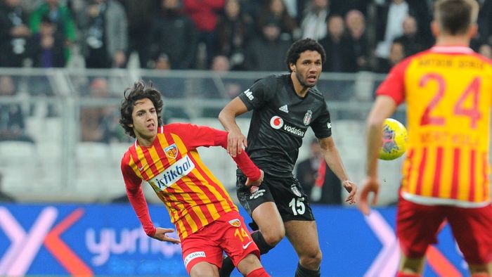 FC Barcelona l-a transferat pe noul copil minune al fotbalului din Turcia, Emre Demir, în vârstă de doar 17 ani!