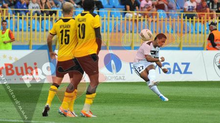 Mai prinde Eric meciul cu Mainz?** Brazilianul a plâns în hohote după calificare: "Nu știu dacă mai rămân"