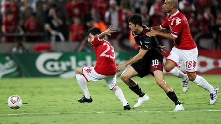 EXCLUSIV** Astra a pus mâna pe un jucător dorit de Rapid! Mutarea care continuă "durerile" de cap ale lui Sabău