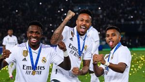 O vedetă de la Real Madrid s-a înțeles cu FC Barcelona înainte de a ajunge pe Santiago Bernabeu! Cum l-a „furat” Florentino Perez marii rivale