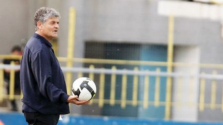 "Rezolv eu cu colegii!" Citește dialogul dintre Andone și N'Doye!