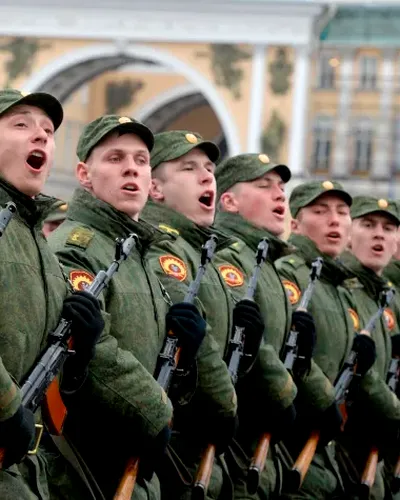Cum arată armata rusă, unde soldații sunt “torturați, violați și transformați în prostituate” de propriile trupe