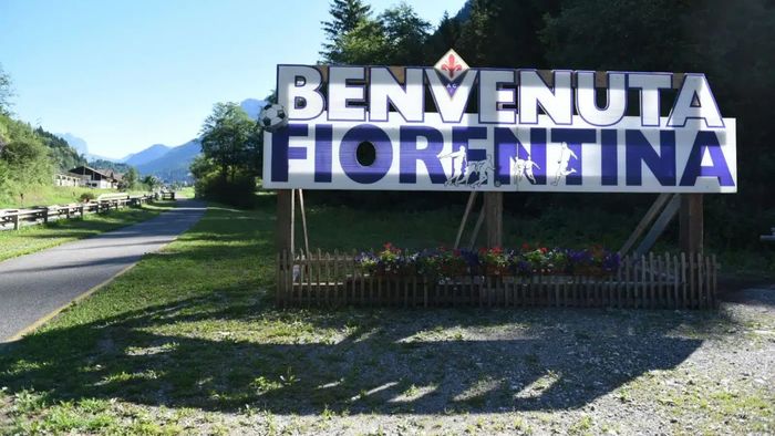 Un fotbalist român dezvăluie șocul trăit la contactul cu Serie A: “Doi în cameră, fără internet, cazare de trei stele! Doamne, cine-ar fi crezut, la asemenea nivel!” EXCLUSIV