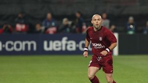 "Porumboiu știe șmecheriile arbitrilor,** noi ne bucurăm că vom juca finala!"