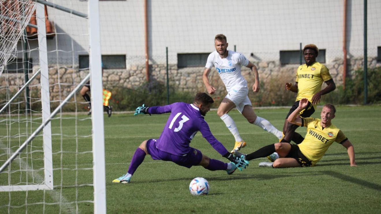 Victorie pentru Universitatea Craiova în primul amical din Bulgaria. Gol marcat de un junior nelegitimat de olteni