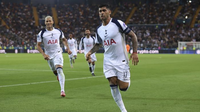 Îl aşteaptă o luptă grea pe Radu Drăguşin! Rivalii pe post Van de Ven şi Romero au marcat cu PSG în Supercupa Europei