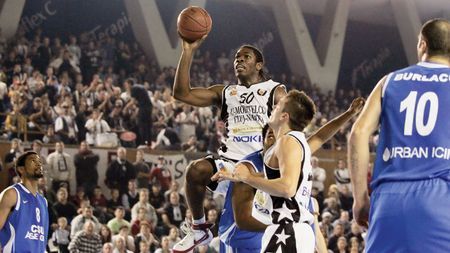 CSU Asesoft s-a impus și în returul cu „U"