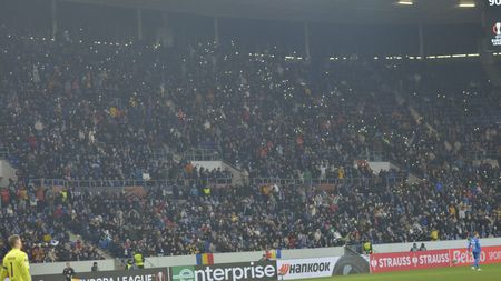 I-am invadat! Românii au cotropit stadionul la meciul Hoffenheim - FCSB și au stârnit reacția serii: „Parcă nu s-a terminat EURO”