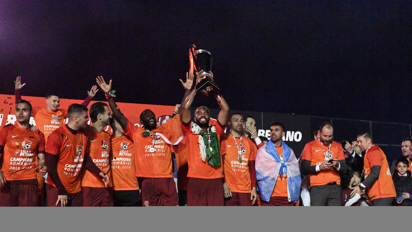 EXCLUSIV | Alt titlu, aceleași probleme: CFR are poprire pe conturi, Dan Petrescu amenință cu plecarea, jucătorii au mers în vacanțe lefteri