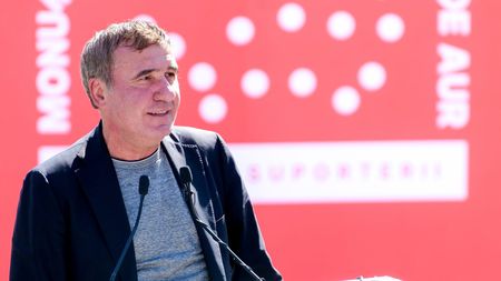 Amintiri de acum 35 de ani, relatate de un fost dinamovist în Antalya! „Hagi a ratat două de 11 metri cu mine în teren. Ploua torențial. Memorabil meci cu Cornel Dinu pe bancă”. VIDEO EXCLUSIV