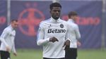 „IUDA”. Eddy Gnahore, atacat de fanii lui Dinamo la sosirea FCSB