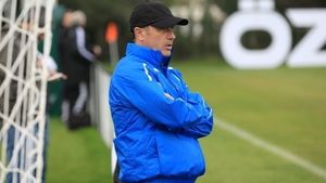 Rednic: "Nu ar fi o problemă să ajung la Steaua!** Mă duc să-mi fac meseria"