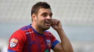 VIDEO | CSA Steaua a prezentat într-un mod inedit al treilea rând de echipament. Adi Popa, în centrul atenției