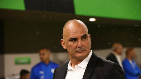 Selecționerul Israelului, un pachet de nervi înaintea meciului cu România! A răbufnit în timpul conferinței de presă: „Vreți să antrenați în locul meu?”