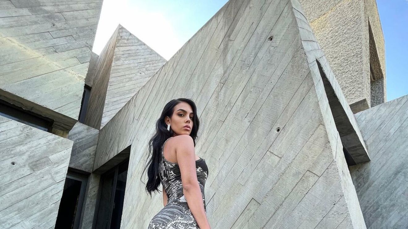 Georgina Rodriguez, în centrul atenției după ce s-a vehiculat că se desparte de Cristiano Ronaldo! Tânăra a atras toate privirile la evenimentul organizat de Al Nassr | FOTO & VIDEO
