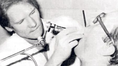 Cum a speriat stomatologul Ladislau Boloni o pacientă: „Doamnă, eu sunt fotbalistul!”. De ce era confuză!