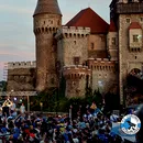 Sărbătoarea continuă la Hunedoara! Corvinul a celebrat succesul din Cupa României la Castelul Corvinilor, în fața a mii de oameni | FOTO și VIDEO