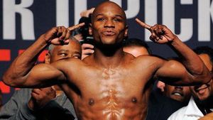 VIDEO Mayweather își prezintă urmașul: "The kid is crazy good"