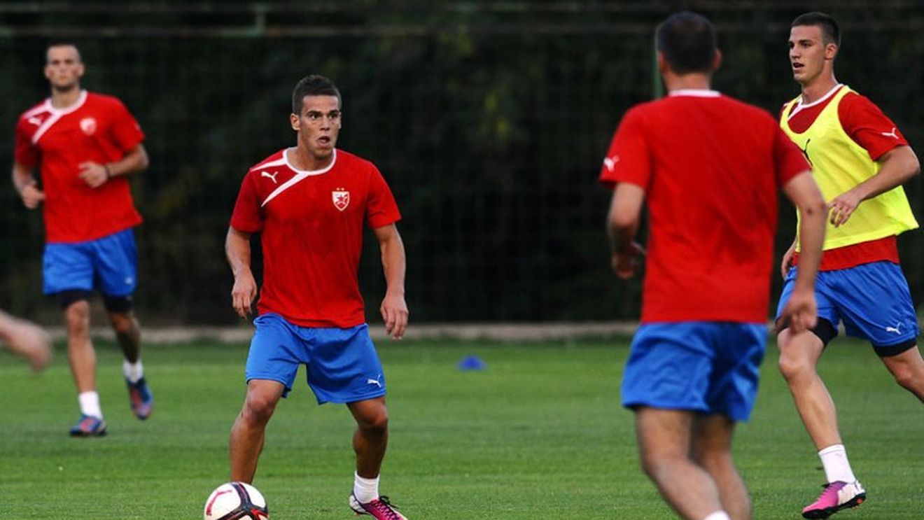 Steaua încearcă al doilea transfer al verii: vrea un mijlocaș de la Steaua Roșie. "Tancul" costă 1,5 milioane â‚¬ | VIDEO