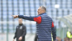 Ilie Stan, acuzații grave după ce Gloria Buzău a pierdut din nou: „S-au dat accidentați! Îmi spun că dacă nu joacă nu se mai antrenează”