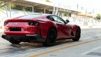 Dat afară de Gigi Becali, Vlad Chiricheș trăiește viața din plin: și-a „tunat” bolidul Ferrari 812 de 500.000 de euro