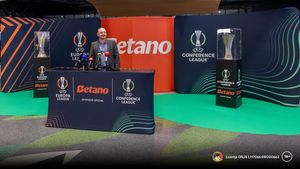 Betano aduce în prim-plan emoția fotbalului, cu trofee celebre. ADVERTORIAL