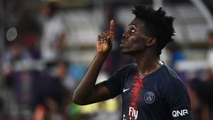  PSG a pierdut un "wonderkid"! Fiul lui George Weah a plecat de pe Parc des Princes