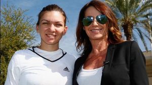 "Zeița Nadia" a "botezat" cuplul Halep - Cahill. Ce poreclă le-a dat marea campioană a gimnasticii românești după reunirea de la Shenzhen