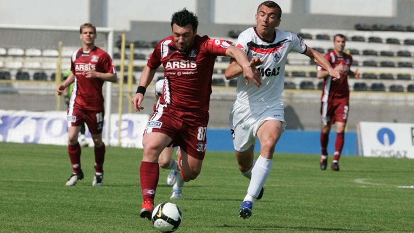 Pitbull contraatacă:** "Șefii sunt niște falși!"