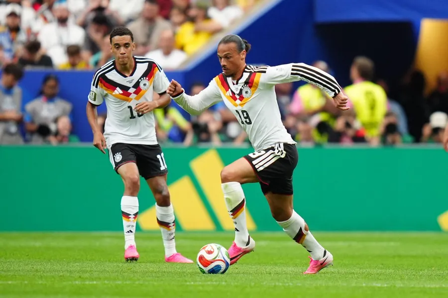 rusinea-maxima-din-toata-istoria-lor-nemtii-de-pe-temu-eliminati-de-la-cupa-mondiala-cronica-de-gabriel-berceanu-la-germania-paraguay-4-5-la-penalty-uri-in-16-imi