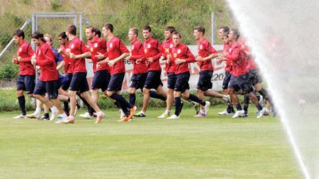 Cu ei atacă Supercupa!** ProSport a aflat primul 11 al Stelei din meciul cu Oțelul! Tatu și Rusescu, în atacul lui Levi