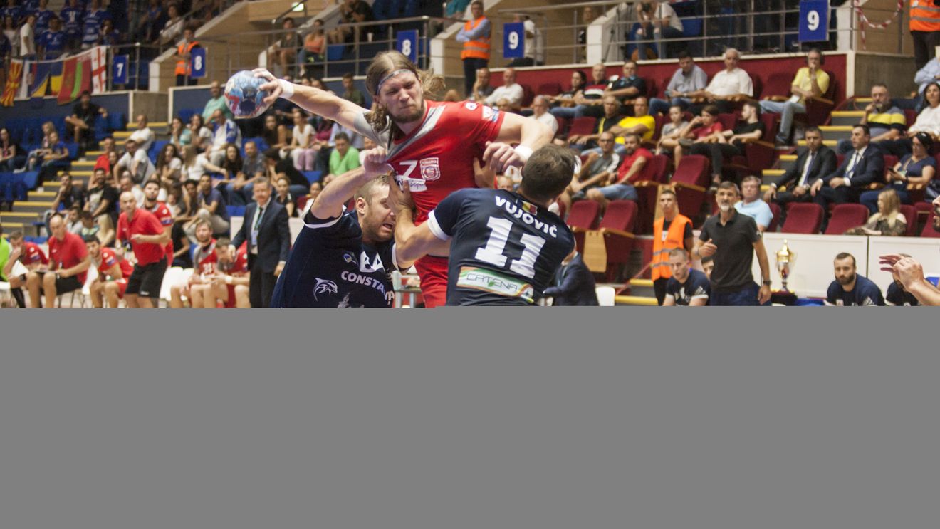 Duel de cinci stele în sferturile Cupei României la handbal masculin: Dinamo versus CSM București. Ambele echipe aveau pretenții la trofeu, dar una va rămâne în afara Turneului Final 4