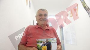 "Moșul lui Juve" se îngrijește de Steaua. "Mi-e dor de Del Piero. Mutu? Cine e Mutu?"