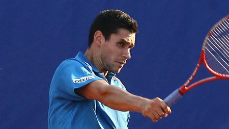 Hănescu, în turul doi la Toronto, Niculescu - în turul doi la Cincinnati