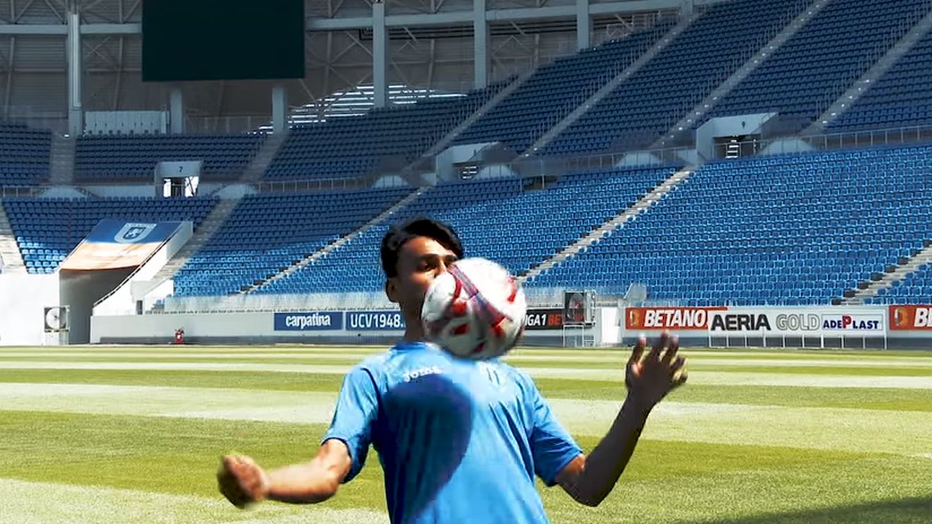 Noua "perlă" din Bănie, poveste emoționantă de viață. A fost abandonat de părinți la șase luni, părintele adoptiv l-a îndrumat spre fotbal VIDEO