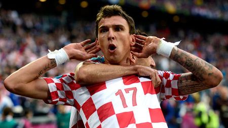 BarÃ§a se reprofilează pe forță!** Catalanii își trimit "spionii" după senzația de la Euro, Mandzukic