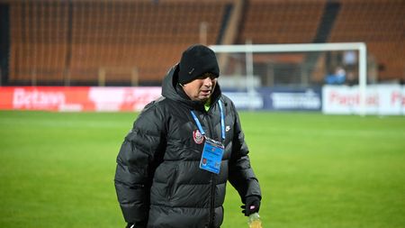 Dan Petrescu, out de la CFR pentru meciul cu Farul!