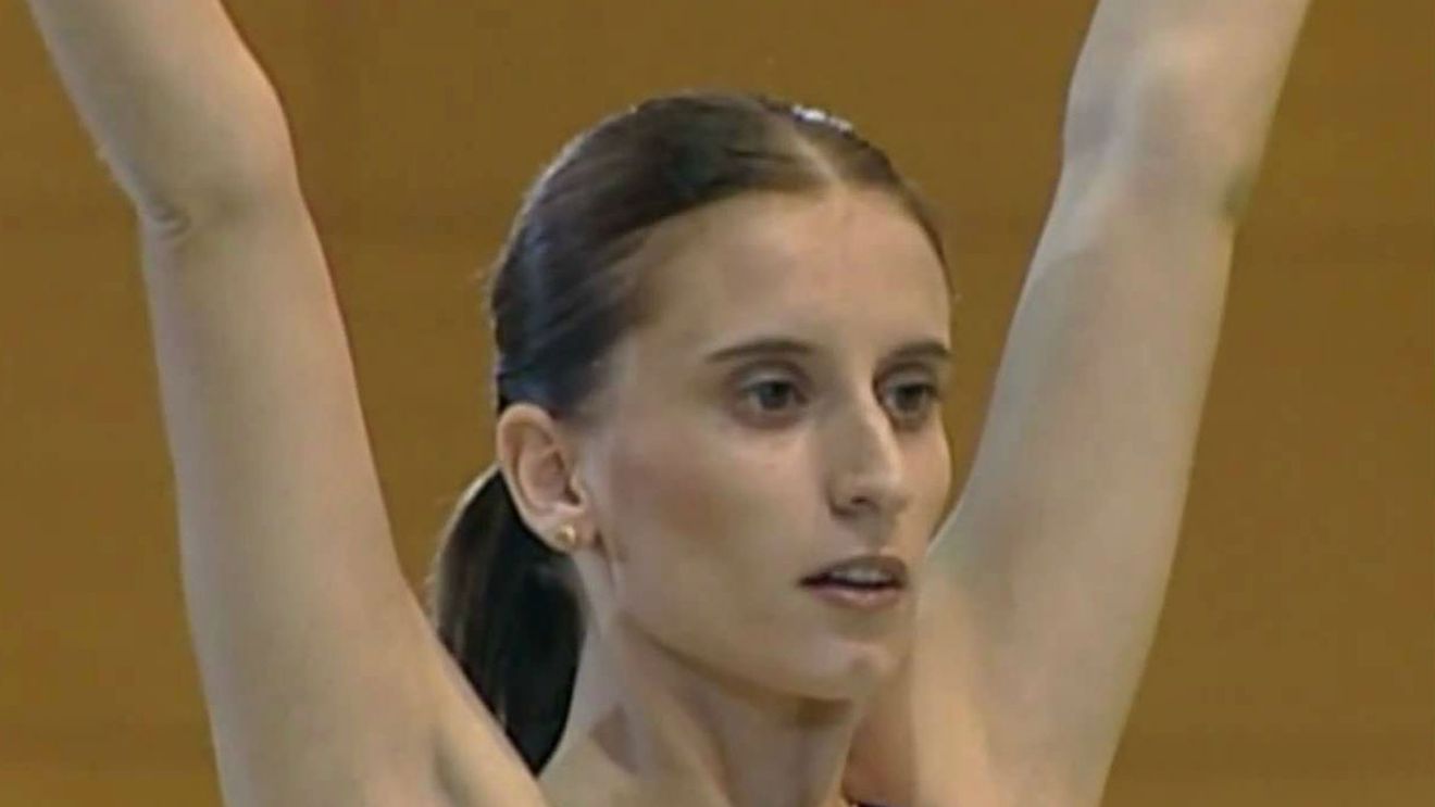 FOTO - Claudia Presăcan a ajuns de nerecunoscut. Cum s-a schimbat campioana care în 2002 accepta să pozeze pentru o revistă japoneză