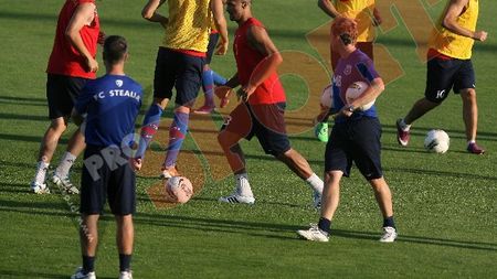 Încă o veste bună pentru Becali: Vezi când va debuta Florin Costea!** FOTO Antrenamentul Stelei la Sofia