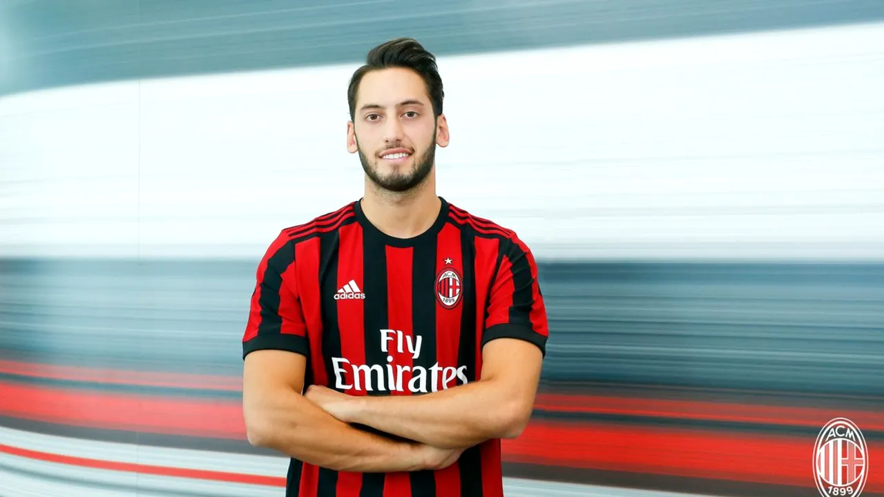 OFICIAL | AC Milan l-a transferat pe Calhanoglu pentru 25 de milioane de euro! Pe câte sezoane a semnat turcul